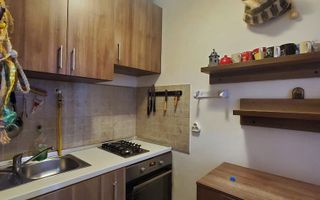 SOLD / VANDUT Apartament cu 1 camere de vânzare în zona Capitol - Poză 2