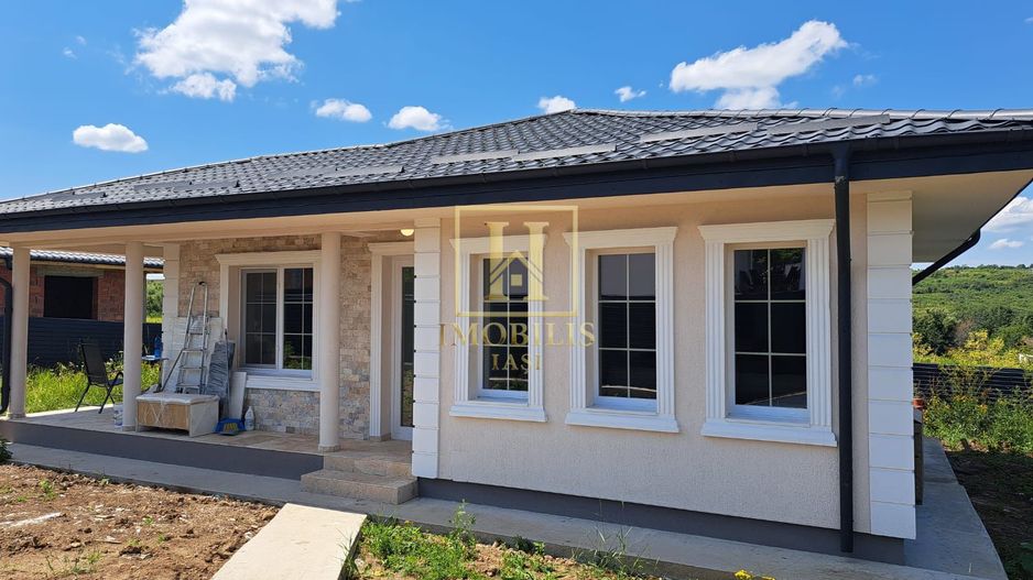 Casa plan parter 80 mp Visan Bucium 129500 euro - Poză 1