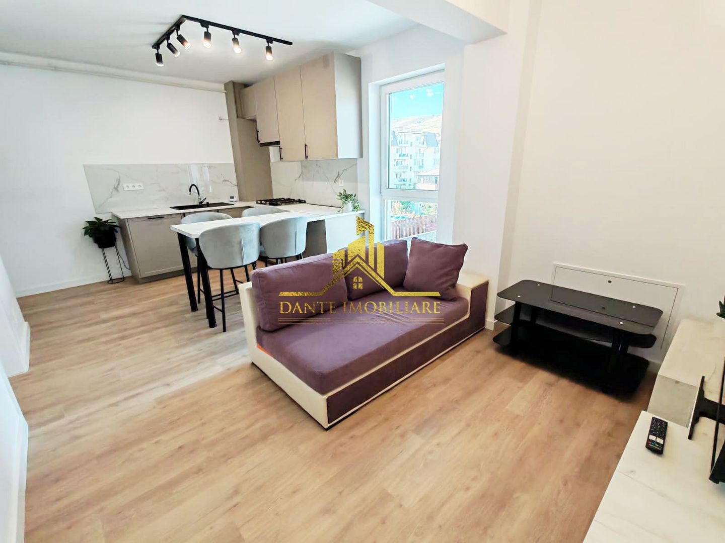3 camere, ultrafinisat, modern, bloc nou, balcon, parcare, Floresti - Poză 4