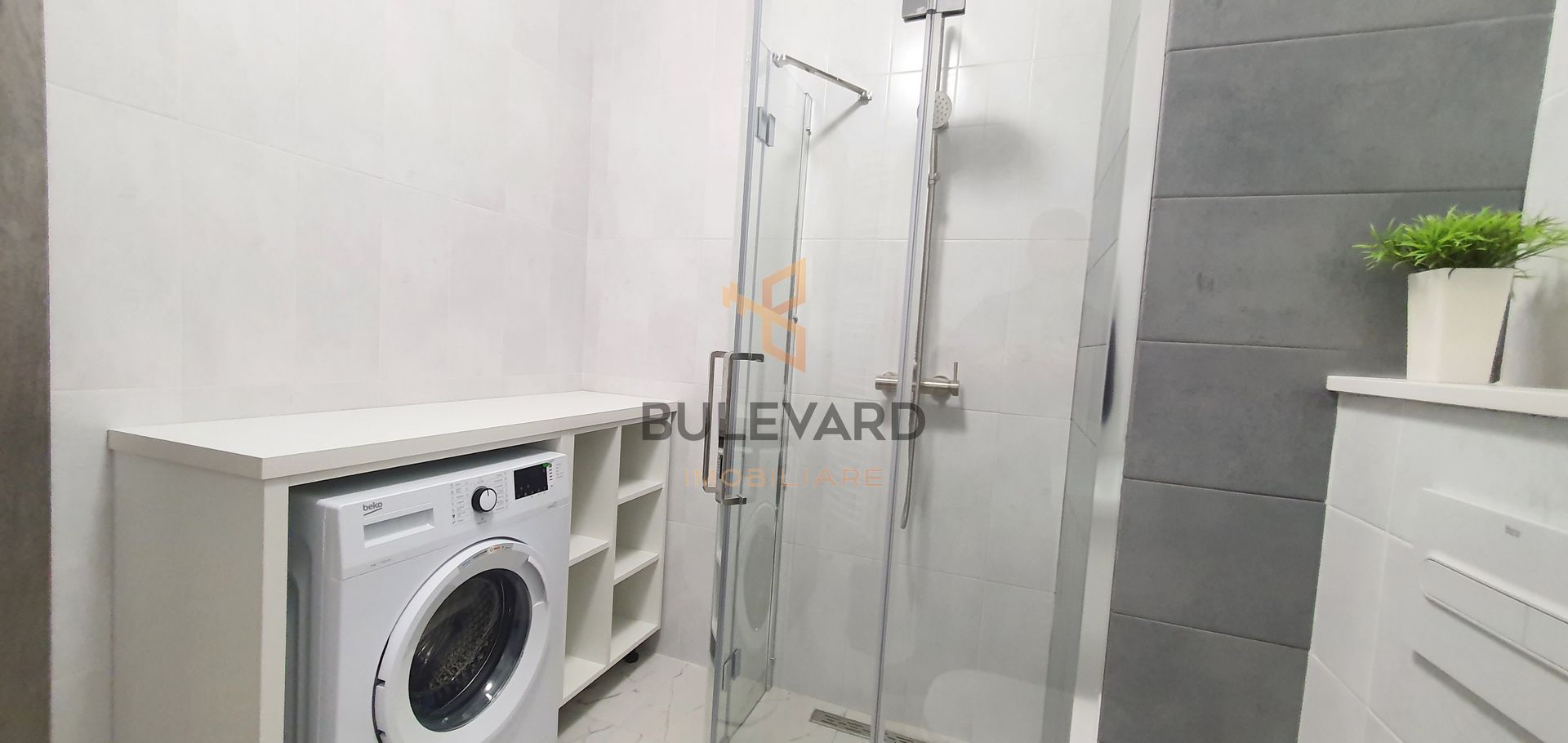 Cpmision 0! Apartament cu 2 camere, parcare, zona strazii Eroilor! - Poză 5