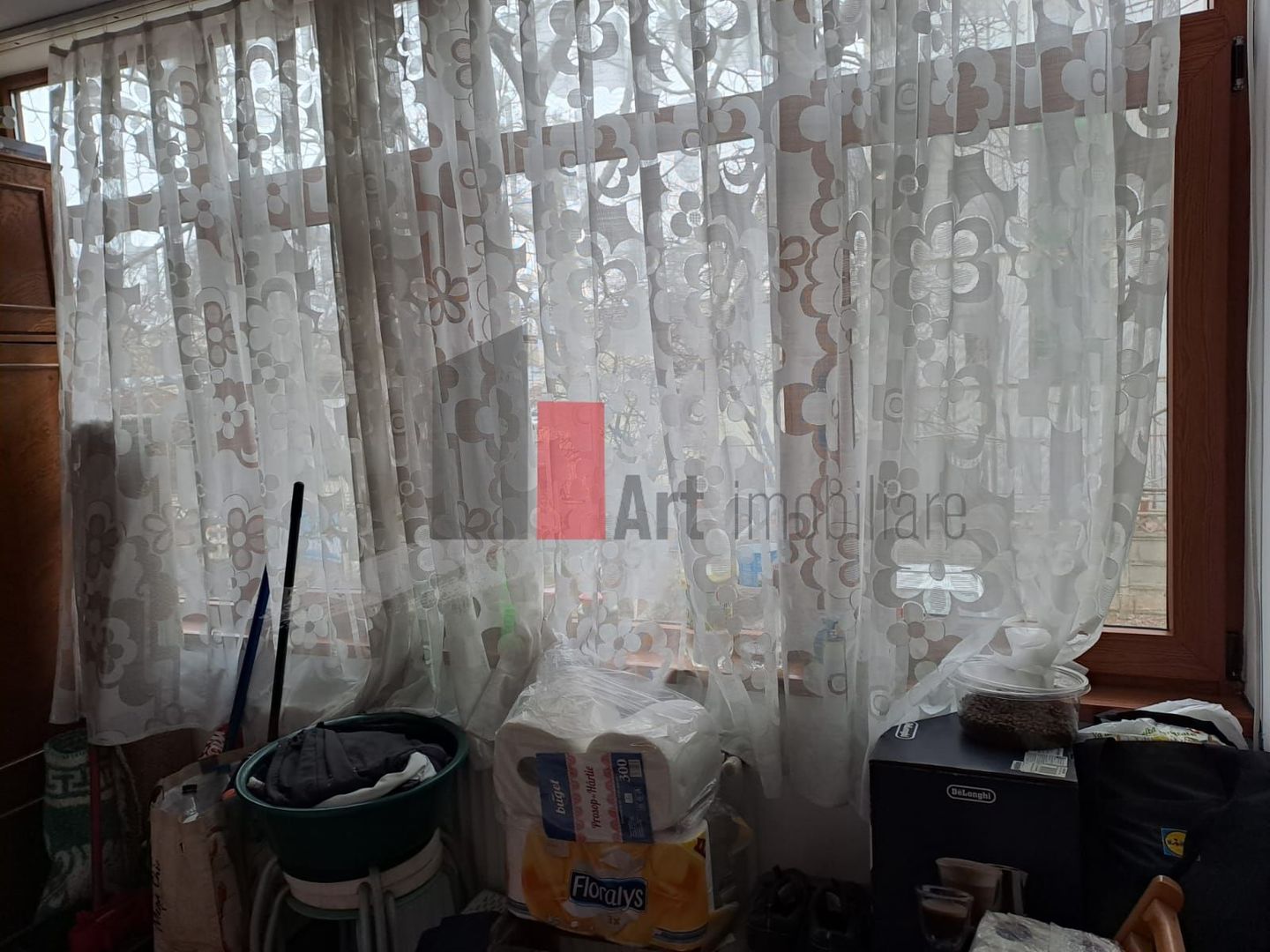 Vânzare apartament 2 camere cu centrală - Str. Progresului - Veseliei - Poză 3