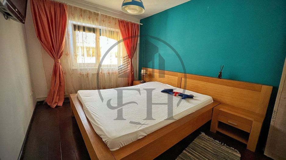 SOLD / VANDUT Apartament cu 4 camere de vânzare în zona Casa de Cultura - Poză 6