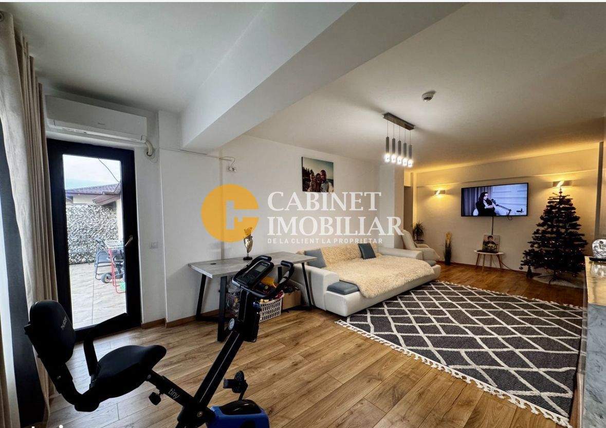 Penthouse 3 camere DECOMANDAT--Rond Mall Moldova - Poză 2