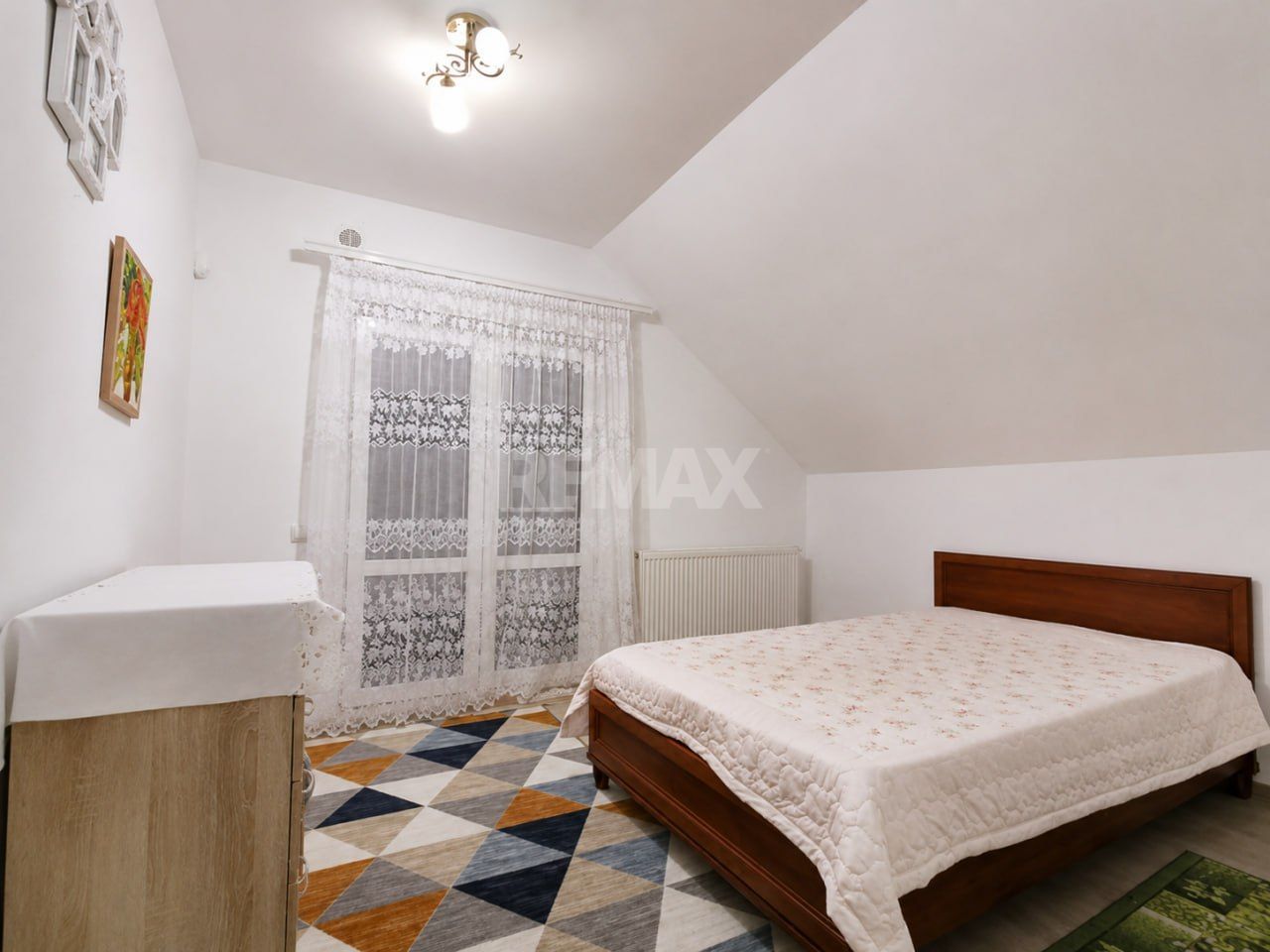 Casă generoasă cu 2 Nivele și confort modern – 10 Ari, Băcioi (sat Frumușica) - Poză 16