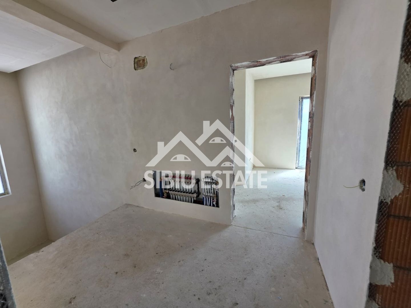 Casa finalizata Calea Cisnadiei curte proprie generoasa, Comison 0% - Poză 9