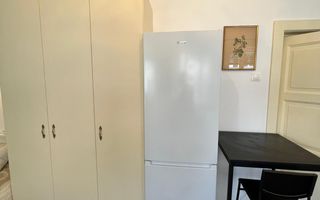 Garsoniera de inchiriat in zona Magheru (ultracentral) - Poză 5