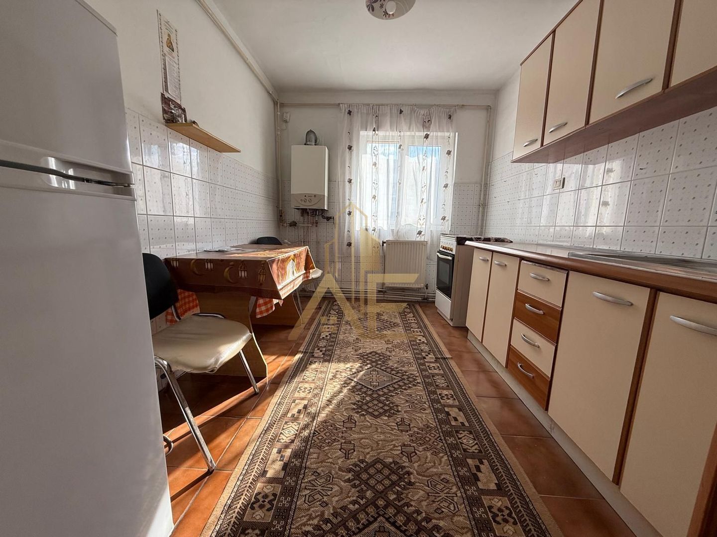 ULTRACENTRAL -Apartament de vanzare 3 camere decomandat - Poză 8