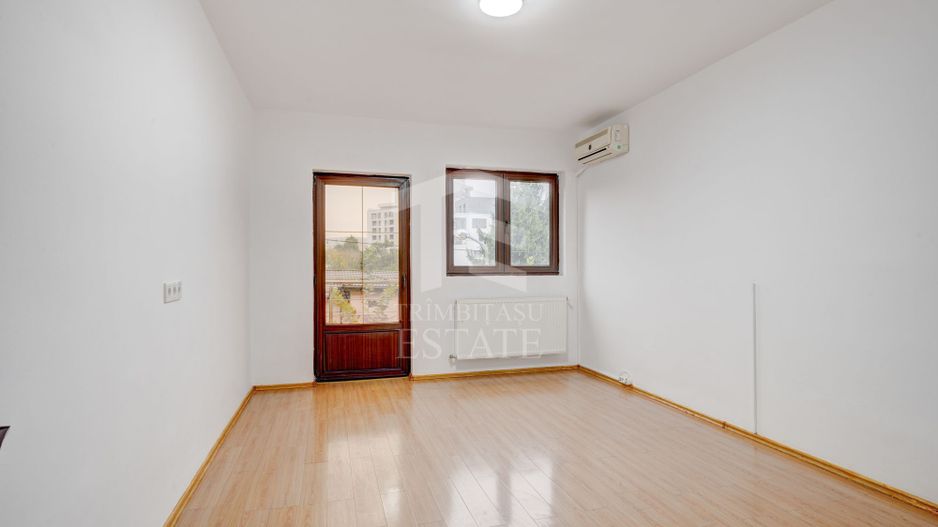 Casa Timpuri Noi 2010 P+1+M 220M - Poză 14