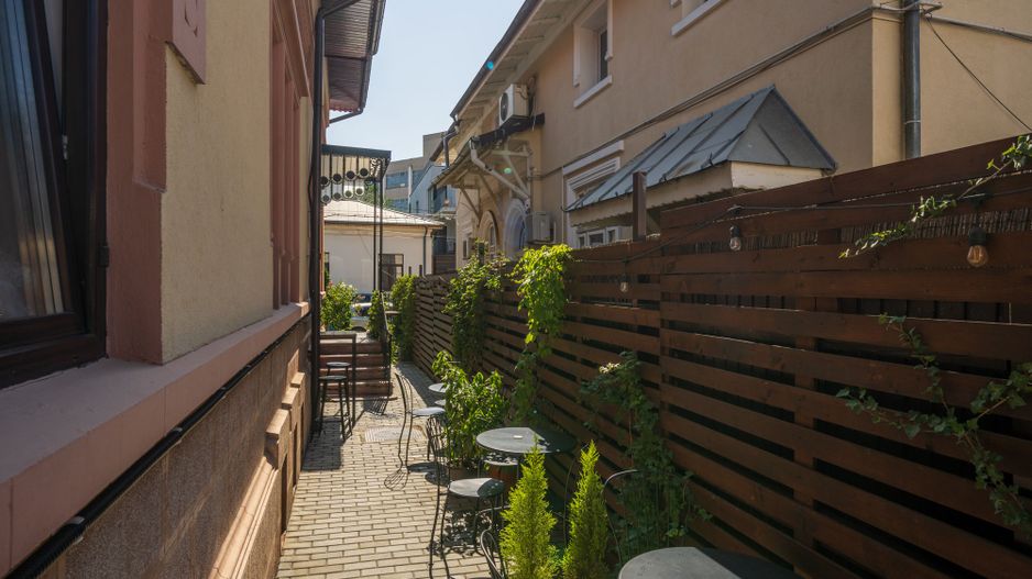 Vindem Afacerea ! Mini Hotel + Cafenea/ Restaurant ! Parcul Carol ! - Poză 7