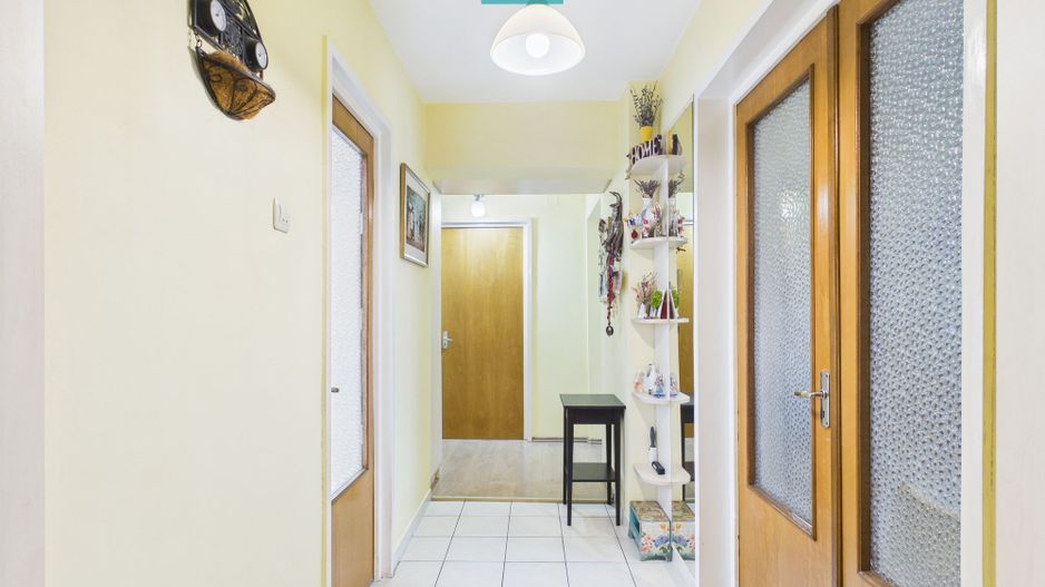 Apartament  5 camere si Garaj în Vlaicu - Poză 5