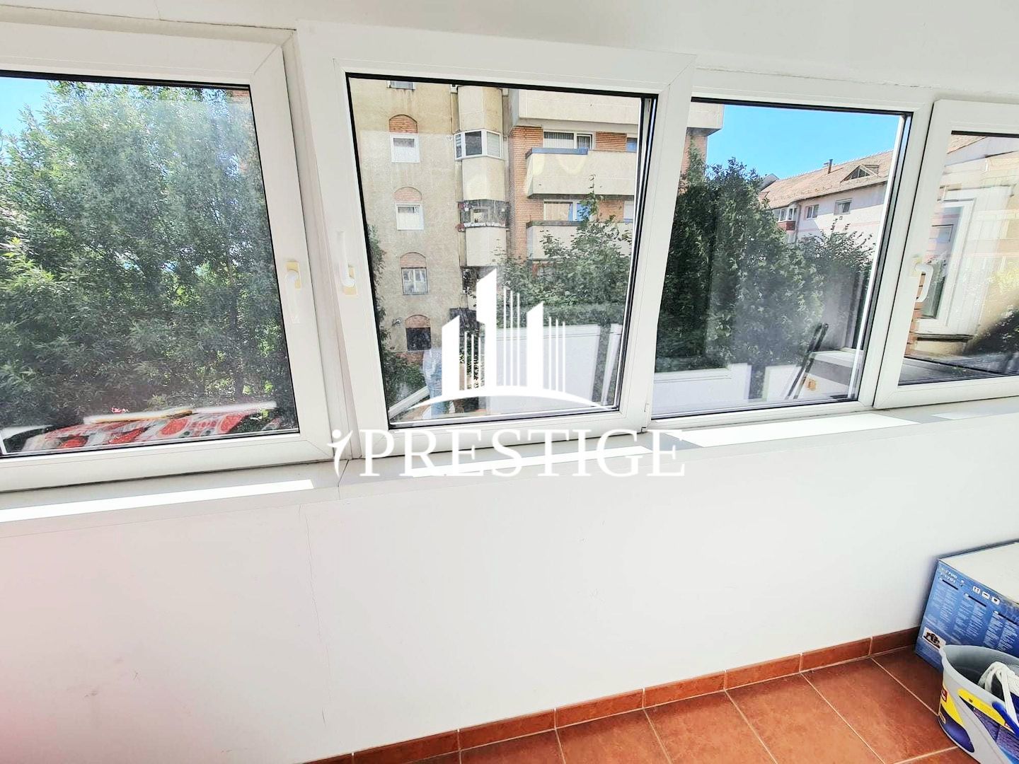 APARTAMENT 3 CAMERE, 100 MP UTILI, 2 BĂI, 2 BALCOANE,  ZONA CENTRALĂ - Poză 7