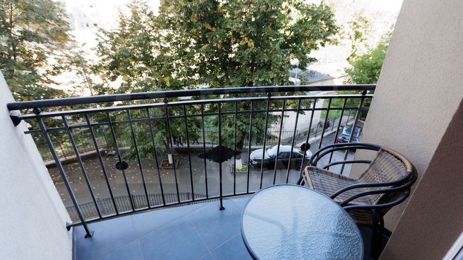 Chirie, apartament, 3 camere, strada  Independentei, Botanica. - Poză 17