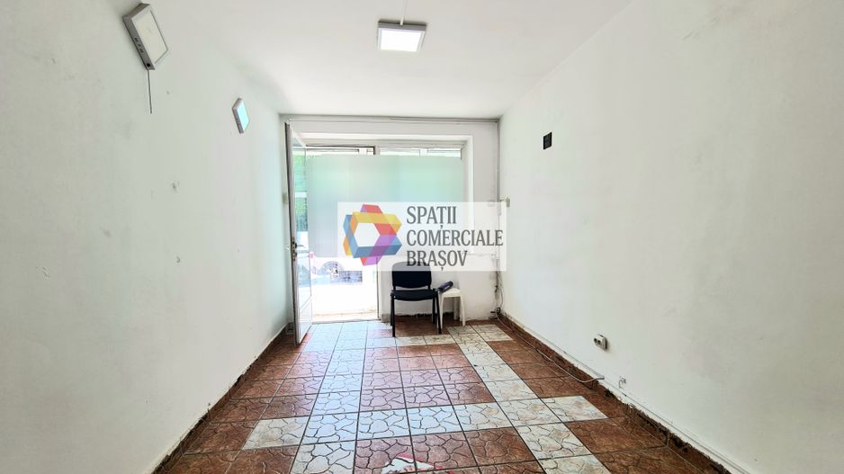 Spatiu comercial de închiriat cu vad Brașov - 55 mp # plus-imo.ro - Poză 3