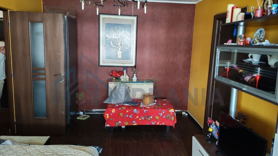 Apartament 2 camere semidecomandat, Podu Roș, 54 mp, etaj 7/10, 95.000 euro - Poză 3