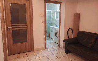 Apartament cu tereasa de 12 mp la etajul 1 zona strazii Bucuresti - Poză 4