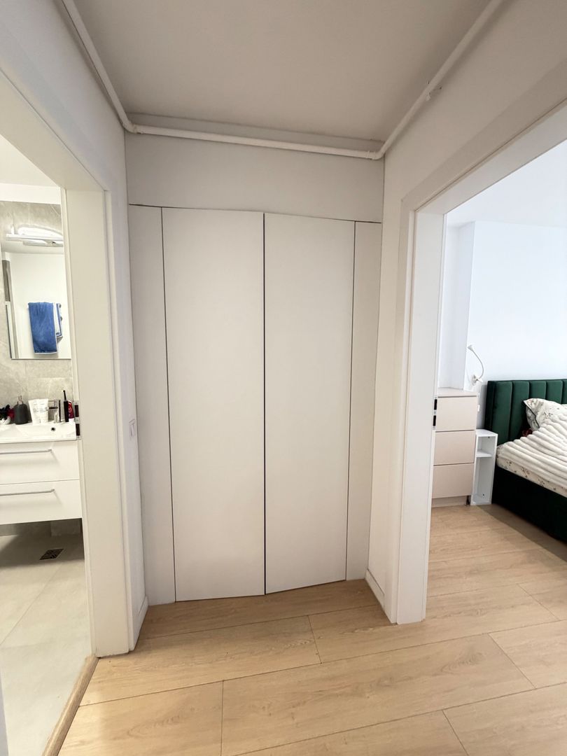 Apartament 2 camere, terasa, etaj intermediar, boxa, parcare - Poză 12