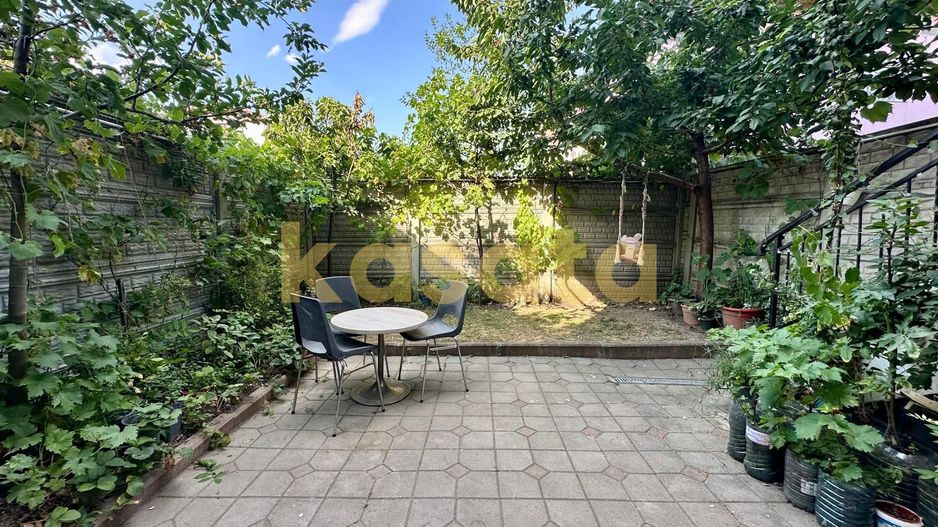 Oportunitate Rară | Apartament de 4 camere cu curte | Damaroaia - Poză 10