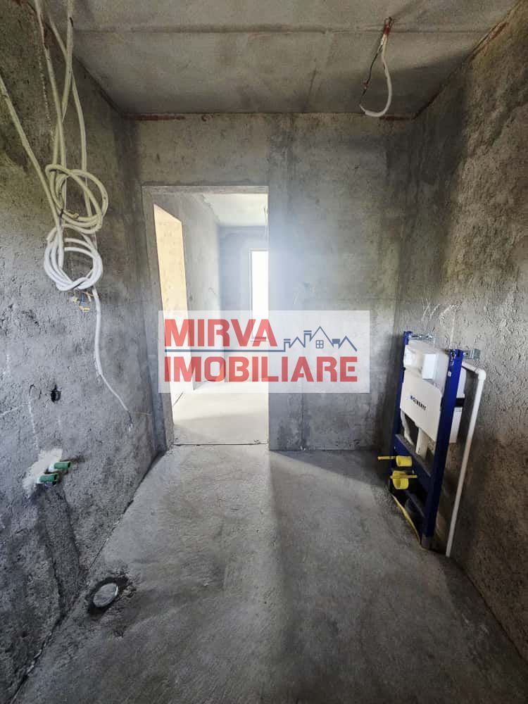 🏡 Vilă luminoasă, 4 camere, cu teren generos – Com. Plopu - Poză 46