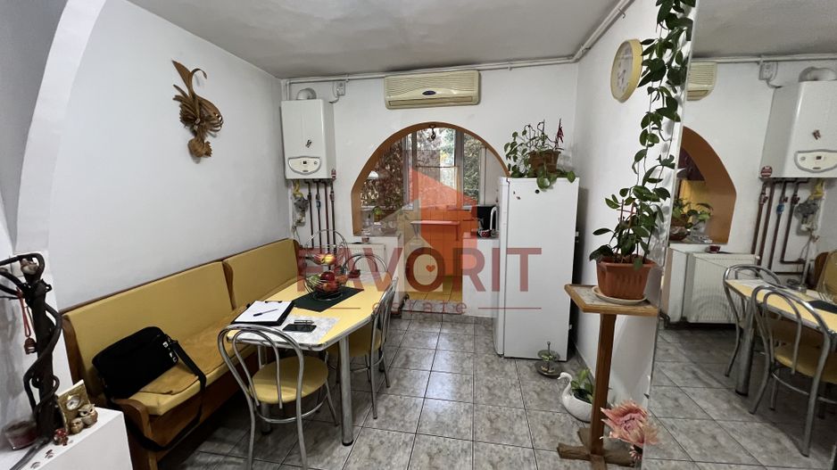 Centrala proprie. 2 balcoane. Bloc izolat termic exterior. - Poză 5