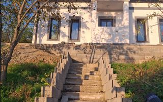 Vând casă P+M (2020) cu teren 1500m, Țigănași stradă principală - Poză 2