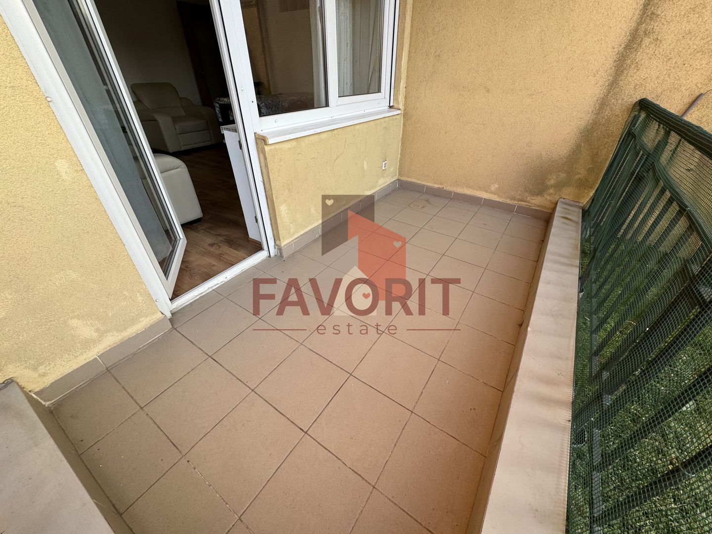 Bloc nou | Disponibil imediat | Boxa in CF | Pozitie excelenta | - Poză 4