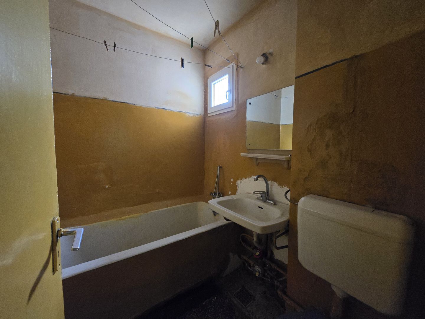 2 CAMERE ^ Plaza Romania ^ decomandat ^ baie cu geam ^ COMISION 0% ^ bloc tip P - Poză 11