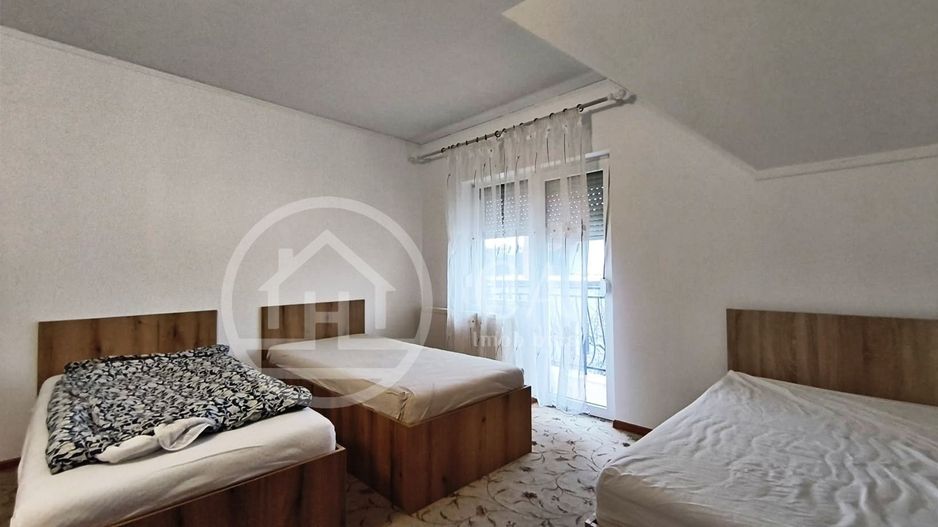 Casa de închiriat cu 6 camere în Cartierul Oncea, Oradea - Poză 7