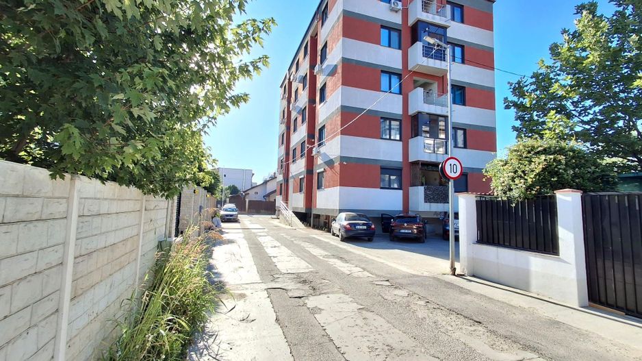 De Vanzare Apartament 4 camere  Militari  Residence - Poză 17