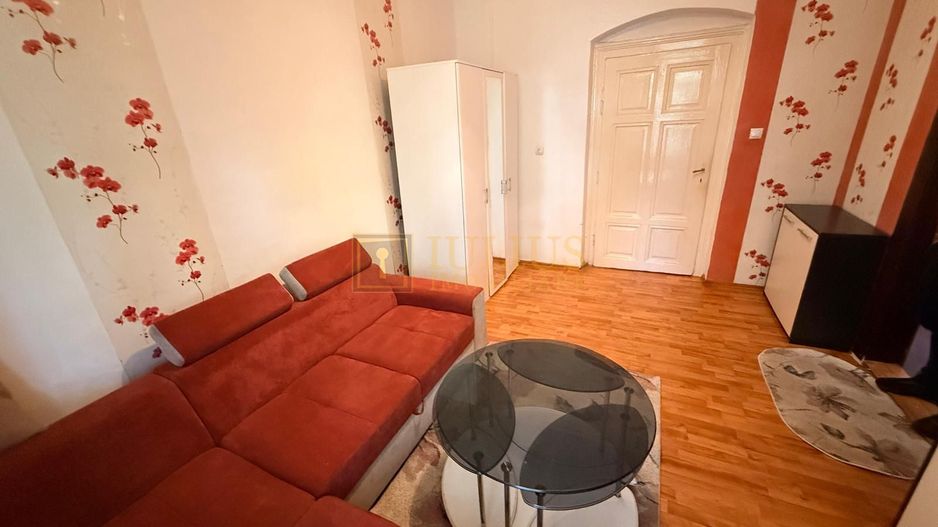 2 camere| Iosefin-vis a vis de Bega |zona superba| loc de parcare| curte comuna| - Poză 9