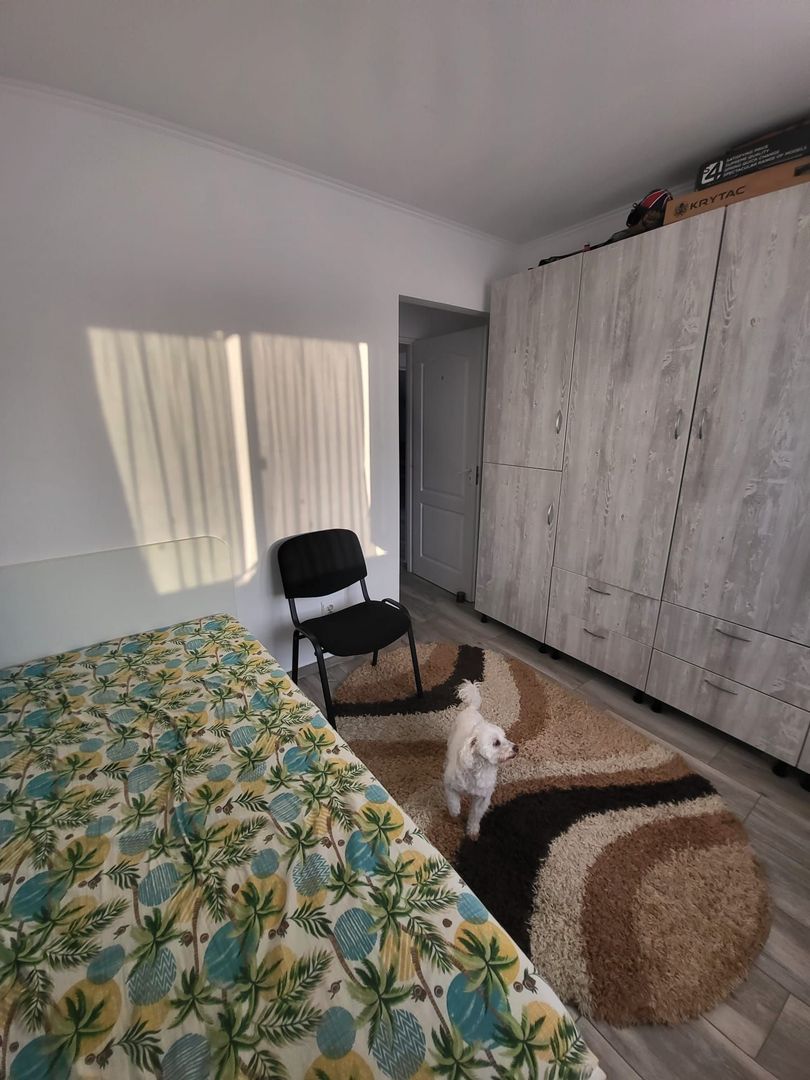 APARTAMENT MODERN CU 4 CAMERE IN AMPOI 2 - Poză 2