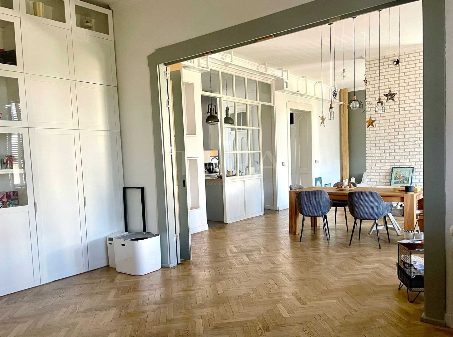 Apartament spațios, 120 mp utili, renovat, Dorobanților, Cluj-Napoca. - Poză 1