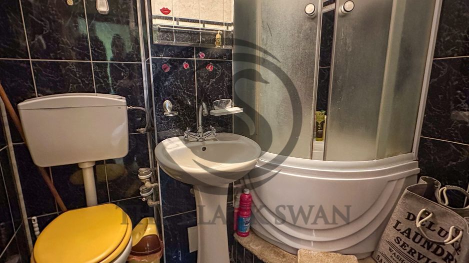 Apartament cu 3 camere de vanzare | Mobilat | Malu Rosu | Comision 0% - Poză 12