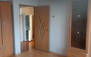 Garsoniera de vanzare in zona cetate - Poză 4