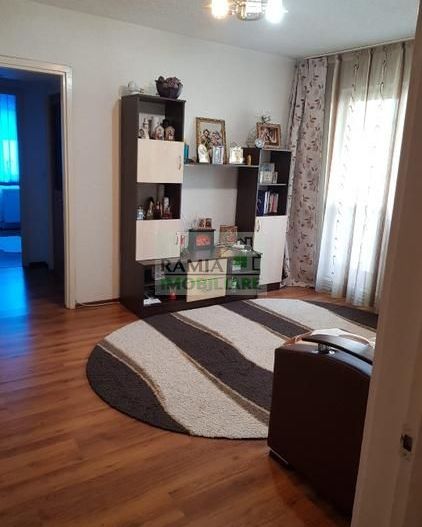 Apartament 2 camere, zona Planete, Etaj 2, 50 mp, Mobilat si Utilat - Poză 1