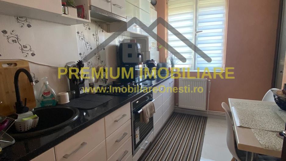 Apartament cu 2 camere renovat Zona Ultracentrala - Poză 4
