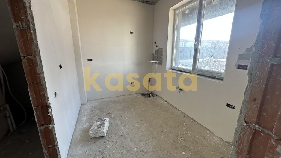 Casă Triplex 🏡 | Bragadiru 📍 | 2 locuri parcare | Zonă liniștită 🌳 - Poză 4