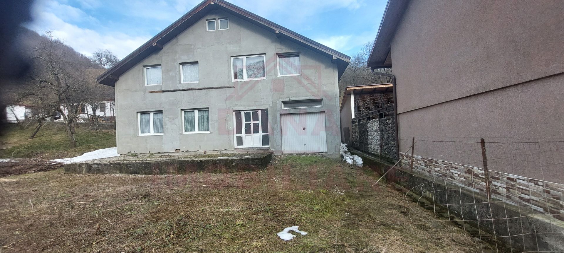 CASĂ INDIVIDUALĂ LA GRI 4CAMERE \RUSCA MONTANĂ \JUD.CS - Poză 1