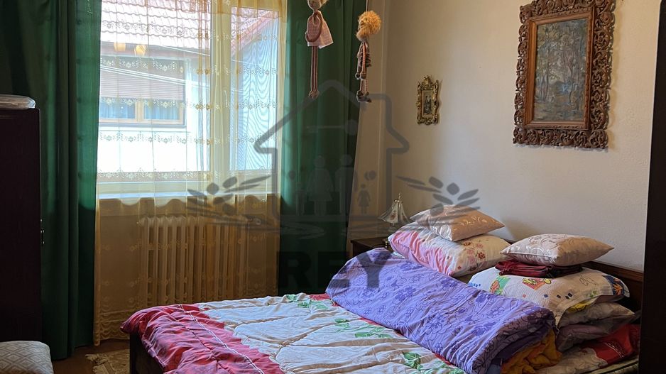 Casă de închiriat în Cisnădie zona Str. Teilor/se acceptă muncitori - Poză 9
