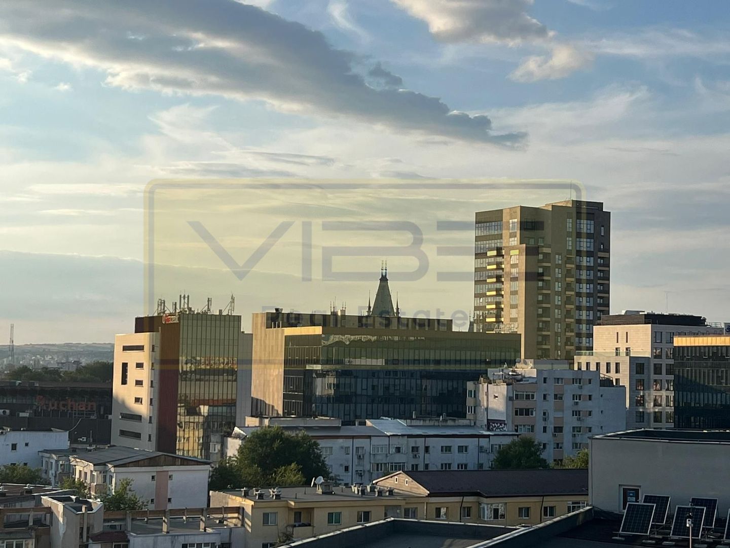 Apartament premium  1 camera+ parcare Centru  Palas Mall - Poză 27