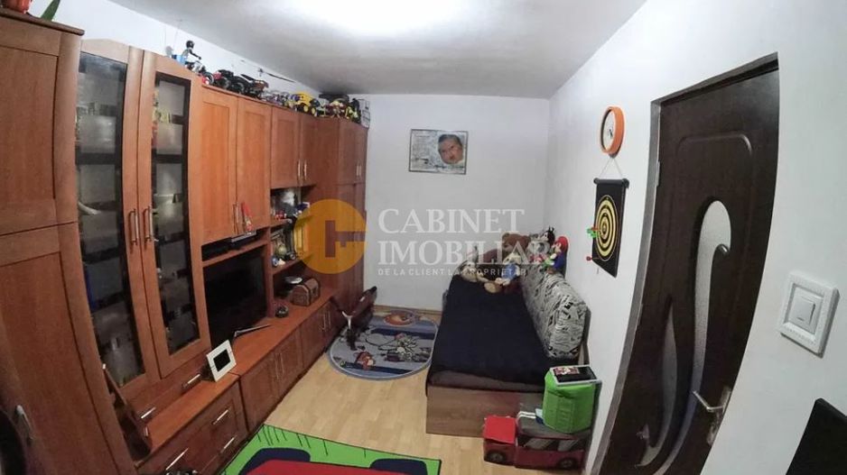 Etaj 1, 2 camere zona Alexandru-Piata Voievozilor - Poză 3