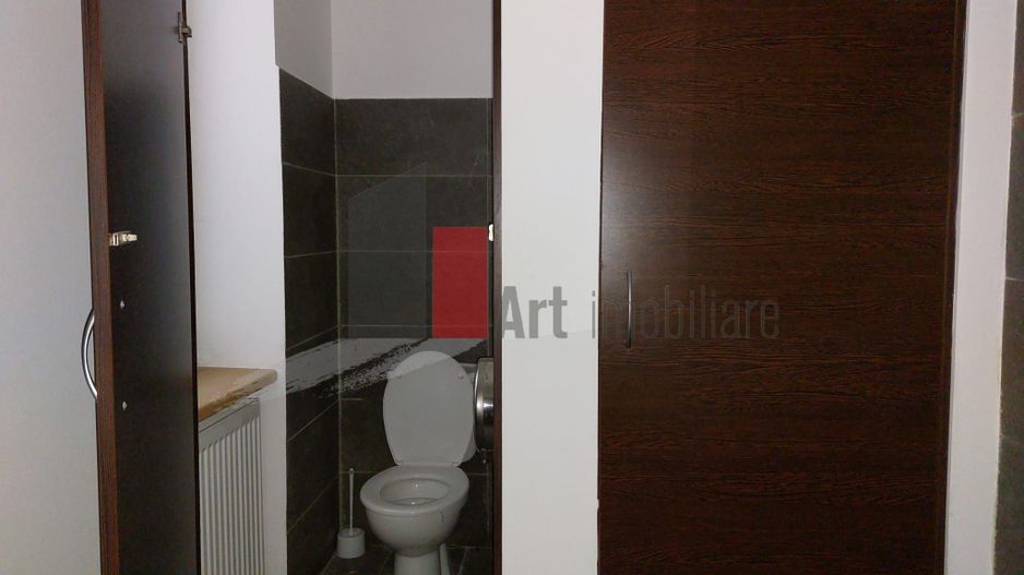 Spatiul "ERAIKINA" in imobil vechi de birouri, cu rezonanta istorica - Poză 11