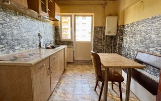 Apartament 2 camere | Etaj 4 cu lift | 50 mp | Zona Micro 17 - Poză 4