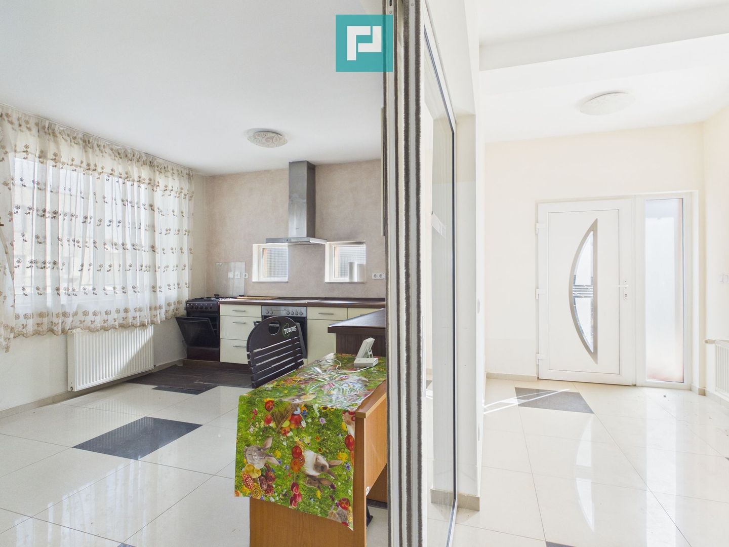 Casă individuală de închiriat – Moșnița Nouă - Poză 14