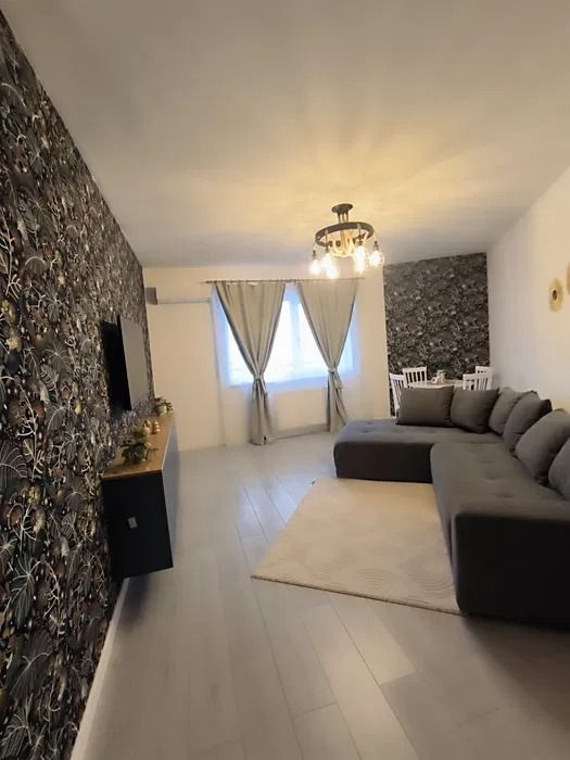 AP. 2 CAMERE PACII, PRIMA INCHIRIERE, LOC PARCARE, METROU 3 MINUTE - Poză 2