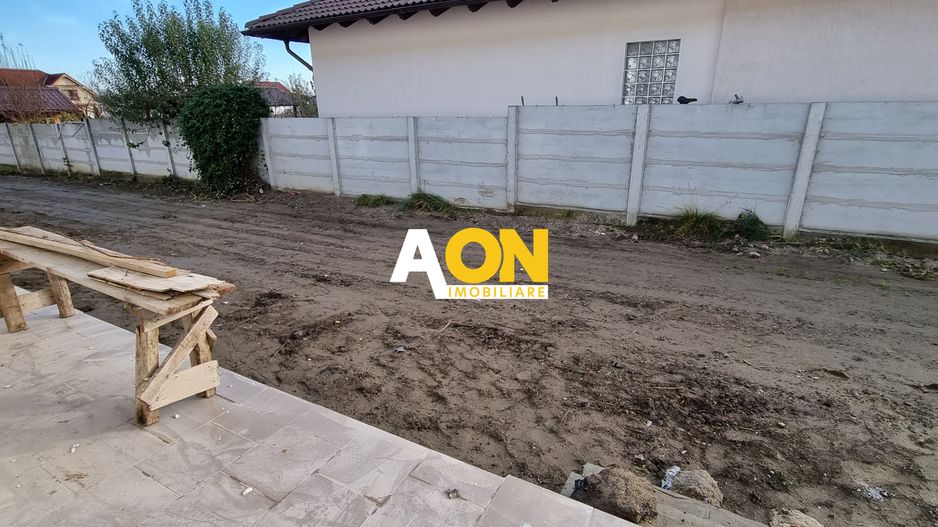 De vanzare casa tip insiruit 367 mp teren zona Alba Micesti - Poză 12