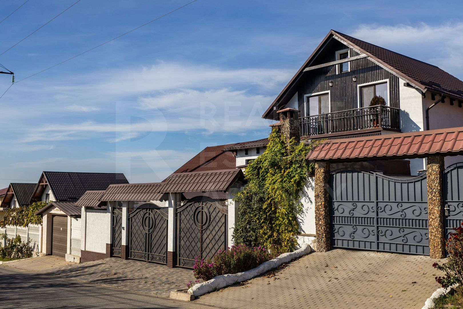 Vânzare, casă, 2 nivele, 230 mp+2,3 ari, str. Independenței, Bubuieci - Poză 35