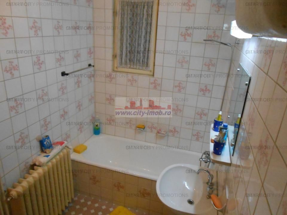 Vanzare 2 apartamente  in   VILA Drumul Sarii P + 2 - Poză 19