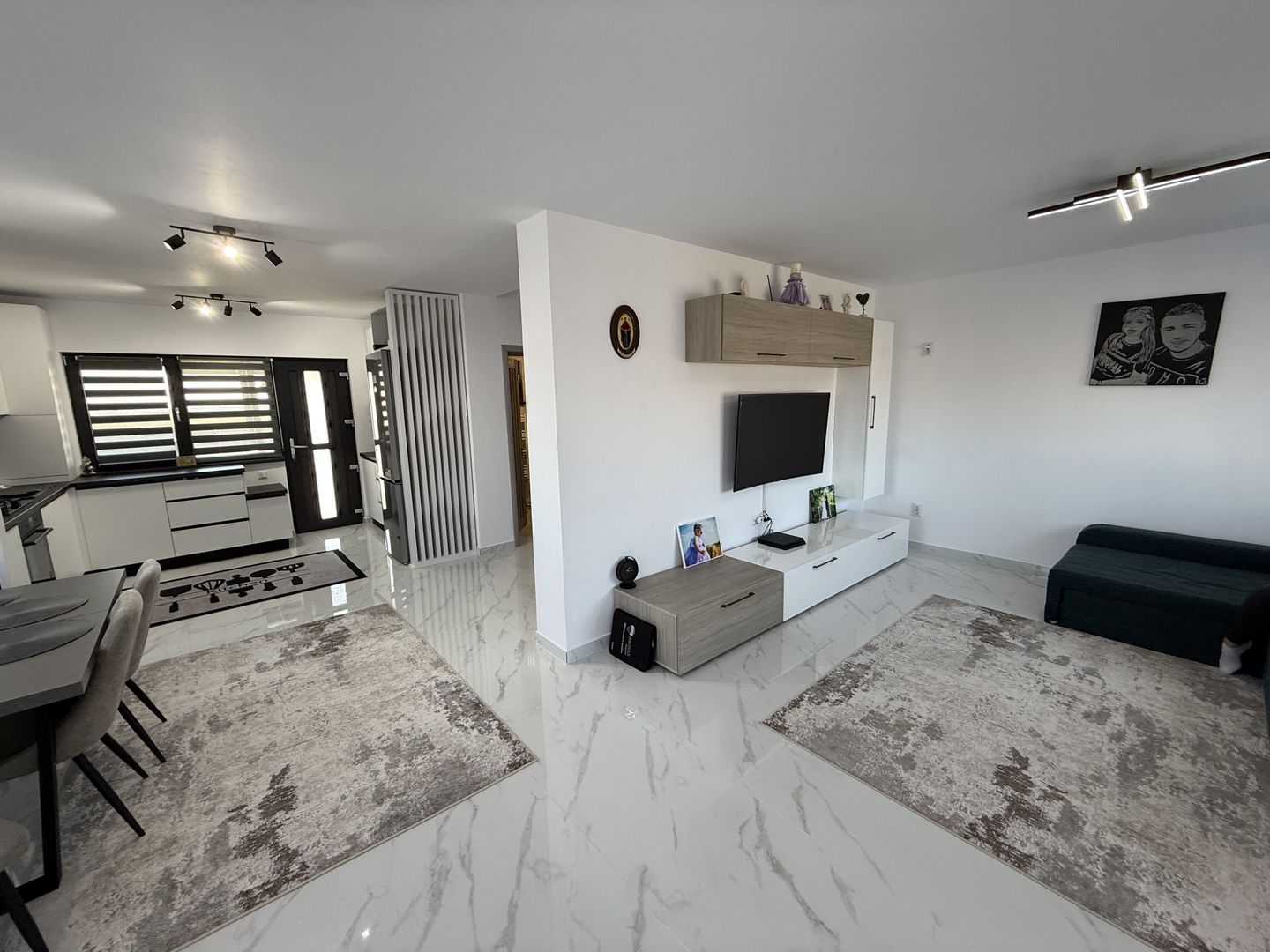 Vilă nouă 155 mp cu terasă acoperită și curte 448 mp Bănești Prahova - Poză 10