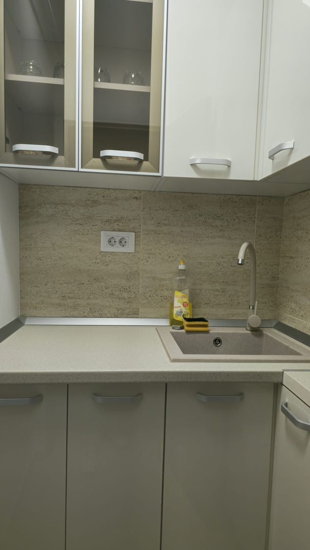 Garsonieră de închiriat – ideală pentru birou/cabinet, Țiglina 1 - Poză 7