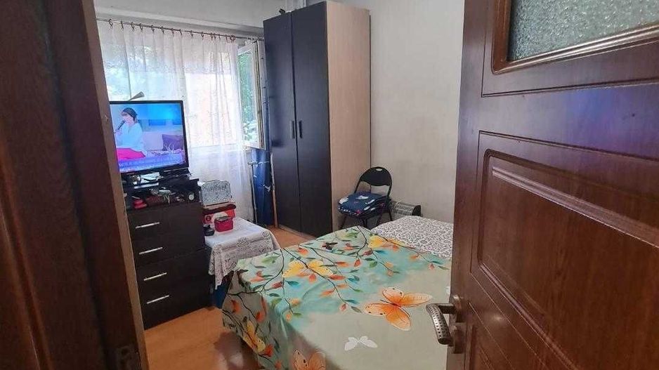 Vanzare Apartament 3 camere, 66 mp , parter, bloc reabilitat, Parcul Sebastian - Poză 3